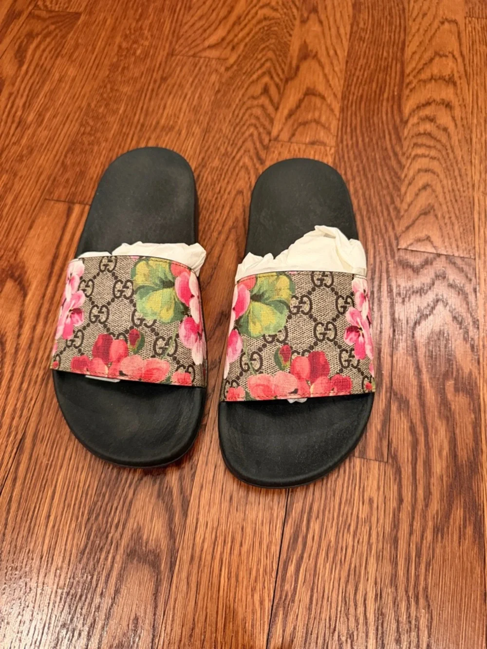 Gucci Floral GG Canvas Slide Sandals - Black Footbed, Pink & Green Floral - Picture 1 of 4